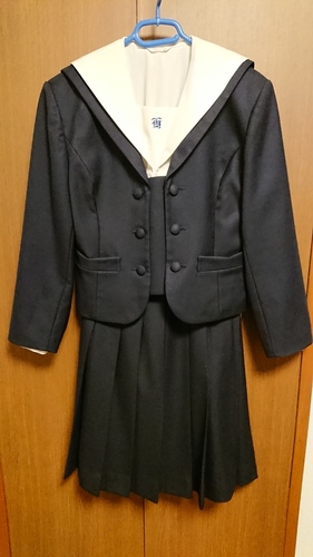 制服市場 - 検索結果