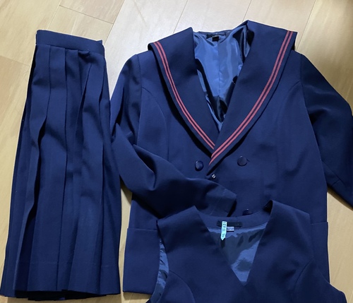 制服市場 - 検索結果