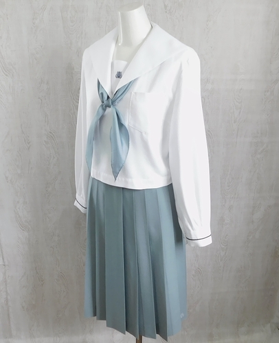 制服市場 - 検索結果