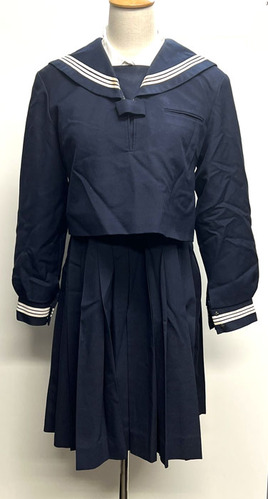 東京都　公立　青戸中学校　女子制服一式(セーラー服、ジャンパースカート×2、ブラウス)