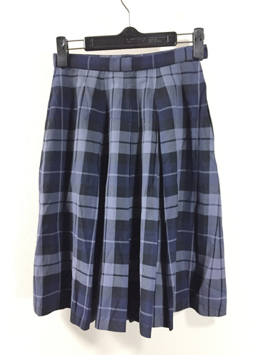  b■沖縄県 女子学生制服 人気チェック柄 冬スカート■グレー・濃紺