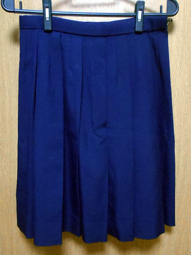 熊本県 TSURUYA W63-54 紺 冬服 スカート 車ひだ12本