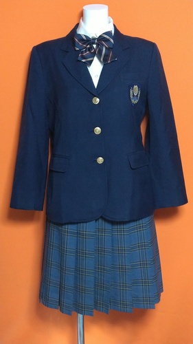 熊本県 大津中学校 制服 ブレザー スカート ブラウス 冬服 セット。