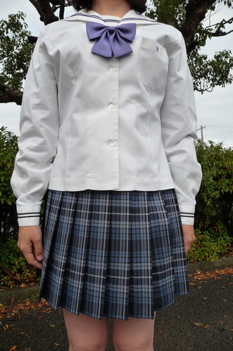  岡山県私立翠松高校　現行デザイン　夏制服