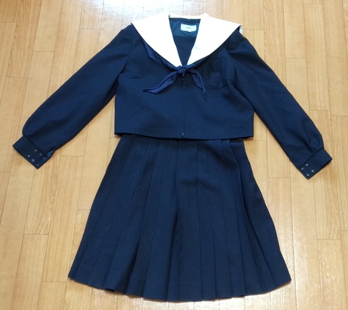 愛知県 中学校　白襟セーラー服　制服3点セット