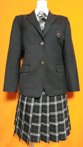 神奈川県 横浜市立 瀬谷中学校 美品 制服 グレー ブレザー スカート ブラウス 冬服 セット。