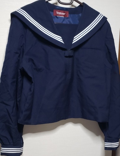  神奈川県中学校 女子制服 セーラー服　大きいサイズ TOMBOW製