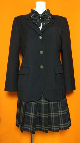 神奈川県 橘学苑中学校高等学校 制服 ブレザー スカート ブラウス 冬服 セット。
