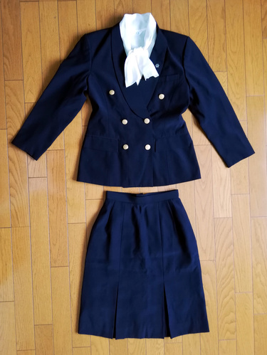 東京都 東京女子体育大学 制服　校章付き　ブレザー + ブラウス + スカート