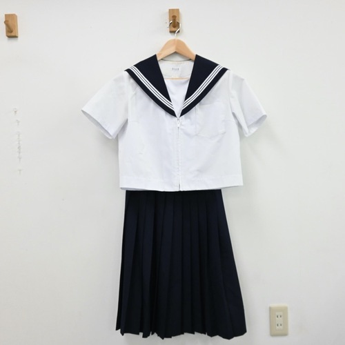  愛知県 尾西第一中学校 女子制服 2点 sf011519