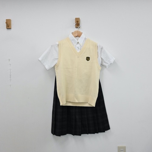  兵庫県 国際高等学校 女子制服 4点 sf011665