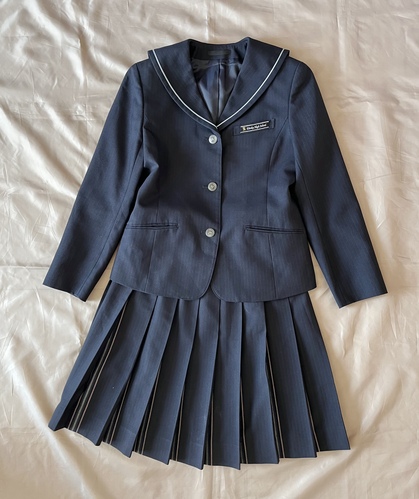 愛知県 名古屋栄徳高等学校 制服