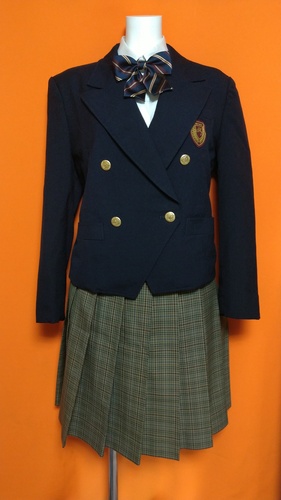 東京都 八王子実践高等学校 M.YURIKO大きいサイズ  制服 ブレザー ミニスカート ブラウス 冬服 セット。