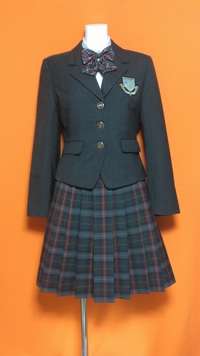 東京都 日本音楽高等学校 美品 制服 ブレザー ミニスカート ブラウス 冬服 セット。