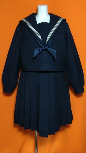 福岡県 玄界中学校 大きいサイズ 制服 セーラー ジャンパースカート スカーフ 冬服 セット。