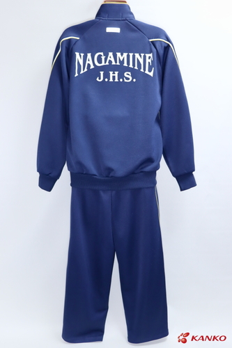 �F�{��  �� [G-359] ���䒆�w�Z�^���q�@�W���[�W�㉺�Z�b�g�@�_�l�[���^�O�Ƀt���l�[���L����^