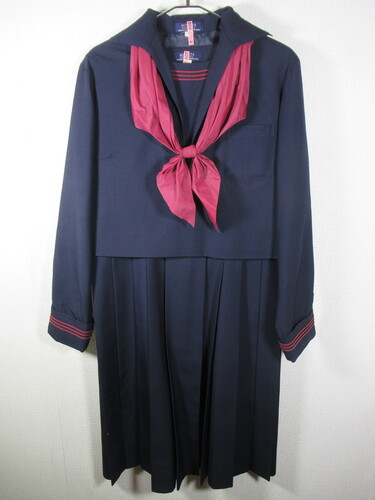 熊本県 0228　1140　ルーテル学院 冬セーラー上着＆ジャンスカ 毛100％ 赤スカーフ付
