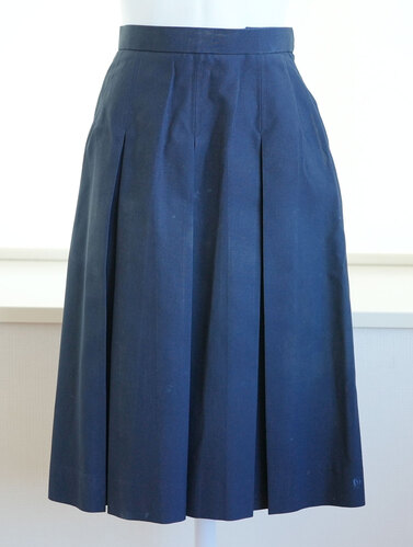  ▽愛知県立五条高校 夏服スカート（w69) 女子制服卒業生の保管品