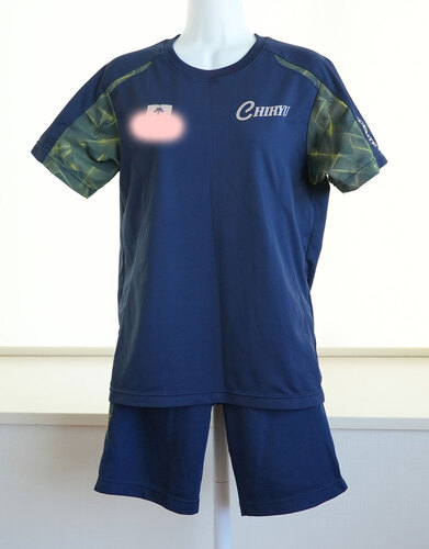  ▽愛知県立知立高校 体操服上下2点（サイズM）女子制服卒業生の保管品。