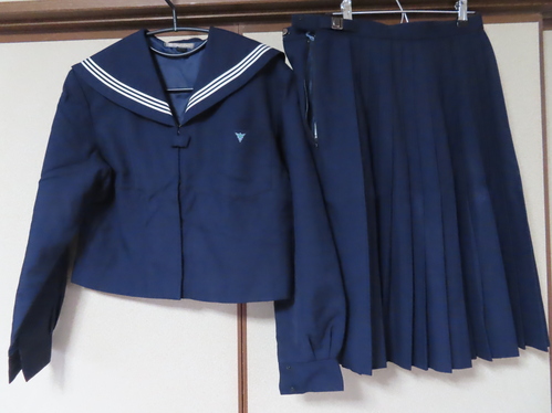 和歌山県 大きめ（長身） 175A、W69 県立 和歌山商業高校 冬 セーラー服