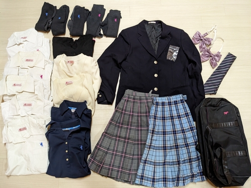 クラーク記念国際高等学校 女子スカート 冬用　新品未使用
