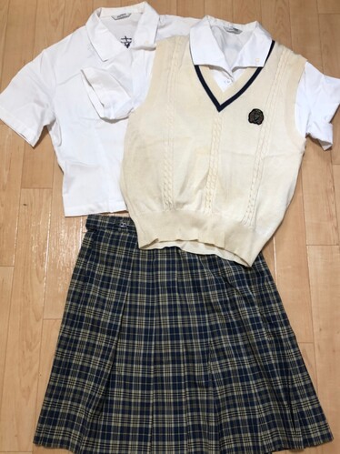 秋田県 横手城南高校の夏制服セット