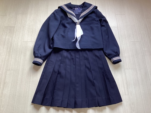 レプリカ 金蘭会女子高校 冬セーラー服セット（本格的）200cm超大 セーラー服 ひど