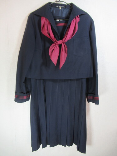 熊本県 3231　1080　ルーテル学院 冬セーラー上着＆ジャンスカ 赤スカーフ付 毛100％