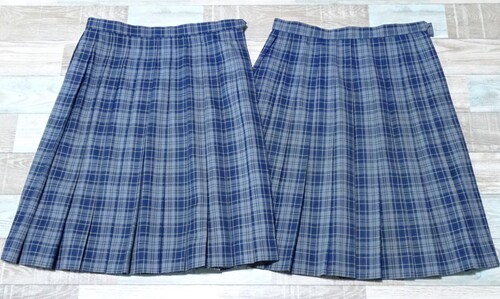 [不明] 9-172☆スクールタイガー☆チェックの冬夏スカートセット　ウエスト66〜72ｃｍ【大きめサイズ】