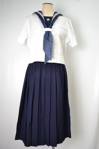 東京都 学習院女子中等科・高等科 制服 小売業者 制服/学生服/MITSUKOSHI/学習院女子/