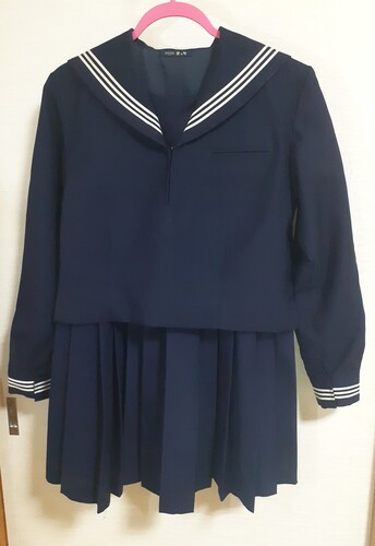 埼玉県 県立松山女子高等学校 セーラー冬服