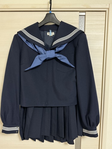 富山県 高岡高校　女子制服　冬服