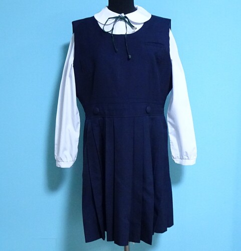 [不明] 2-125☆紺色ジャンパースカート　冬用　【特大サイズ】