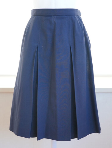  ▽大阪府 金蘭千里中学高校 夏服スカート（w63）その1 女子制服卒業生の保管品