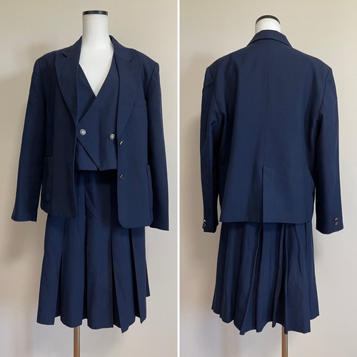 ���m�� 376 ���m�����t����썂���w�Z�@���q�����@3�_�Z�b�g�@�u���U�[�@�x�X�g�@�X�J�[�g  �Z�̓{�^��