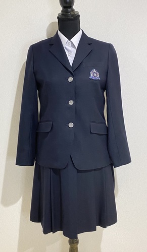 制服市場 - 新着商品