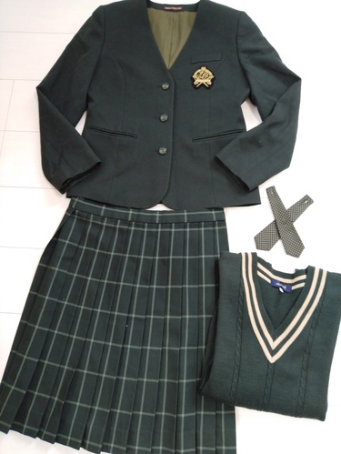 制服市場 - 新着商品