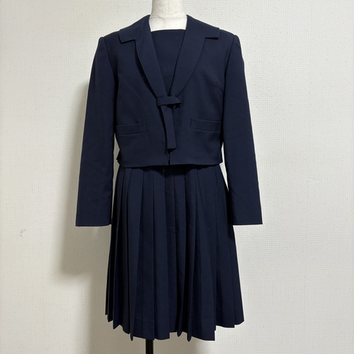 制服市場 - 新着商品