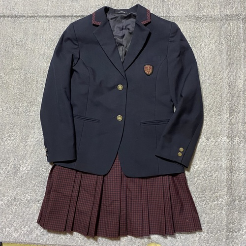 制服市場 - 新着商品