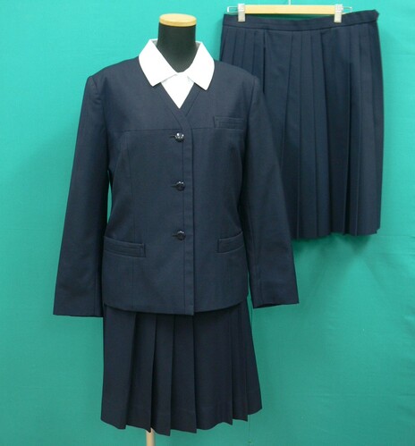 桜美林中学校高等学校 夏スラックス 79（広報委員会】 最近は以前より 