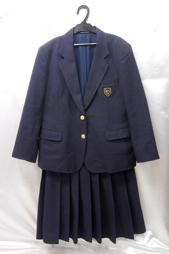 制服市場 - 新着商品 