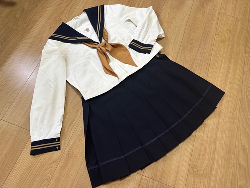 制服市場 - 検索結果