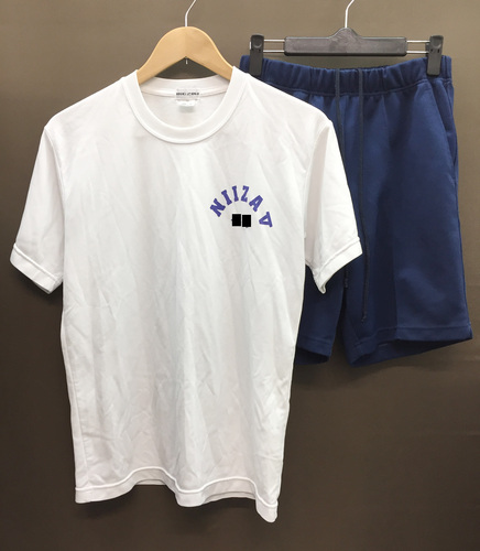  b����ʌ� �V���s����ܒ��w�Z �w��̑���/�̈璅���n�[�t�p���c��M