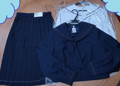  yFCzR`R`sZwZ~EZ[[㉺Zbg^Ct4_