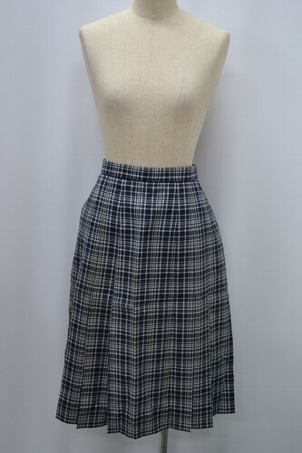  Zsize  n `FbN ăXJ[g s 5561