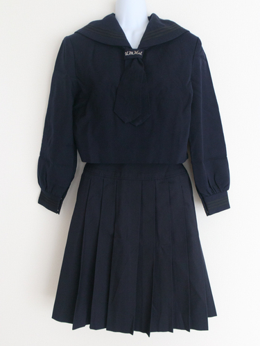 制服市場/在庫数日本一/完全無料の制服オークション