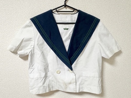  y쓌wZzZ[[ ĕ   q O{^