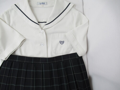  5735@610@Ow ăZ[[㉺Zbg O{^