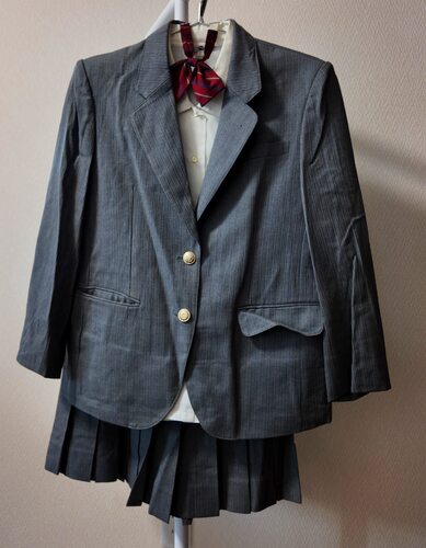 s yÁzs cwwZ q 5_iuU[ExXgEVcEXJ[gj