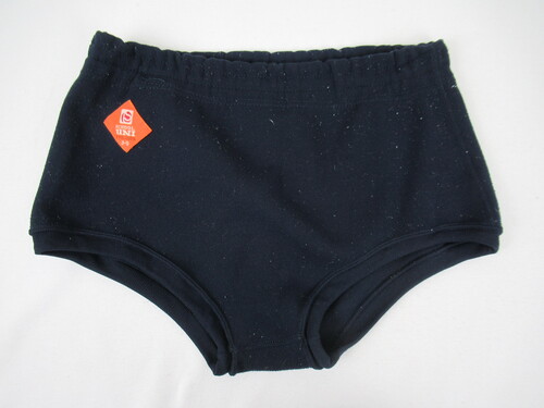 制服市場 - 検索結果